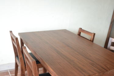 �O�d���鎭�s�̵��ް�Ƌ�E���ް���݂�calmfurniture�ߓ��Ƌ�z���C�ނ̃I�[�_�[�_�C�j���O�e�[�u��